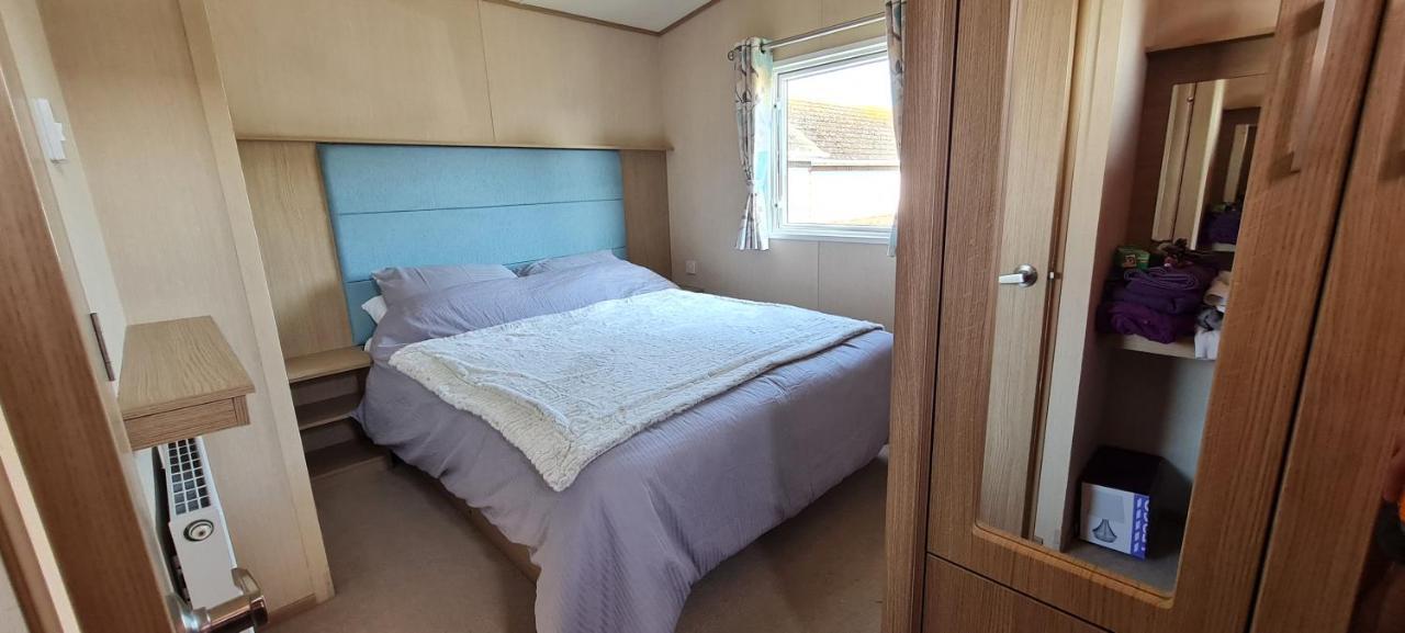 Отель Silvester'S Skegness Caravan Экстерьер фото