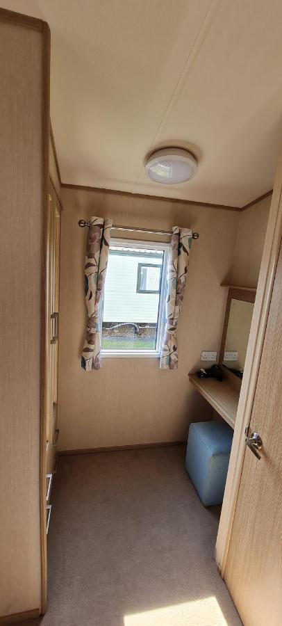 Отель Silvester'S Skegness Caravan Экстерьер фото